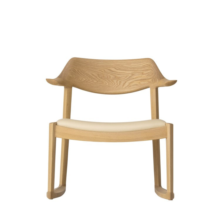 WING LUX 中座椅子