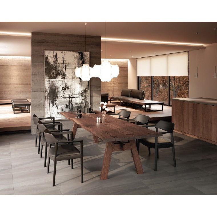 WING LUX 中座椅子